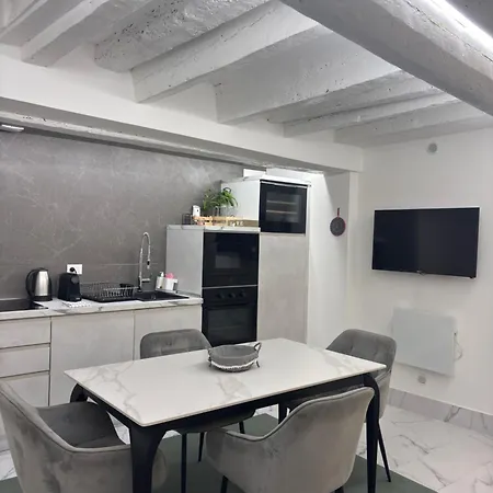 Apartment Dimora Boscolo, Zona Castello Venedig