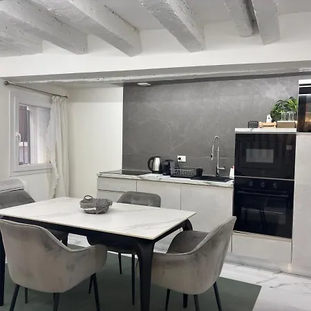 Apartman Dimora Boscolo, Zona Castello